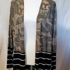 Camo/striped Cardigan Plus XL/1X BN w/o tags